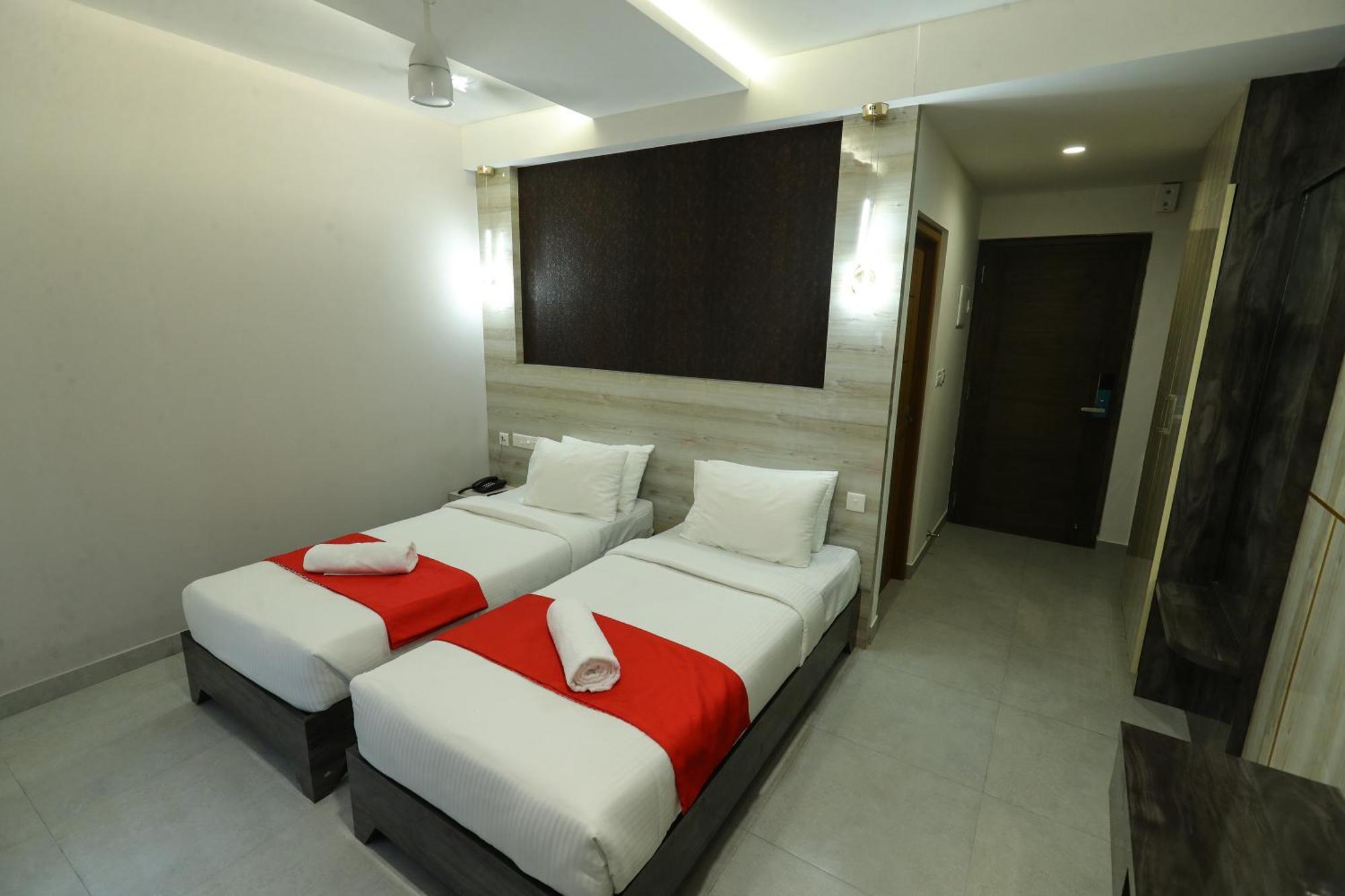 D-Luxe Hotel Kochi المظهر الخارجي الصورة